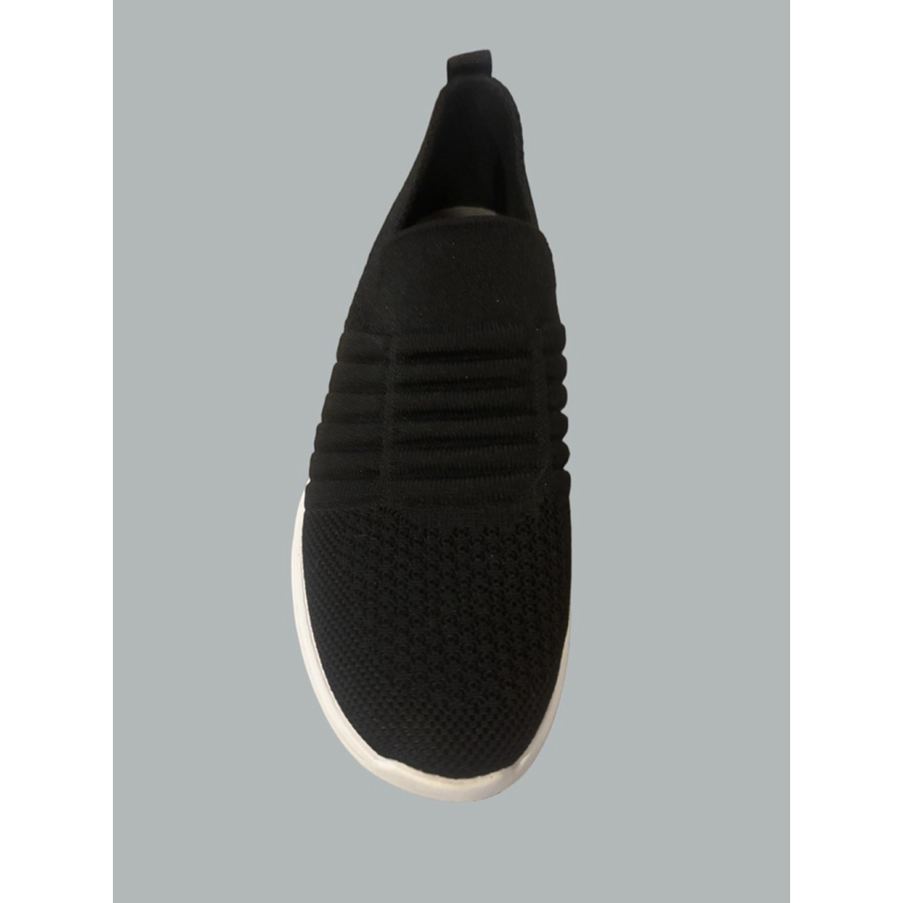 Clarks size 8.5 Wide, Women's Black Slip-On Sneakers Size 8.5 - Picture 2 of 3